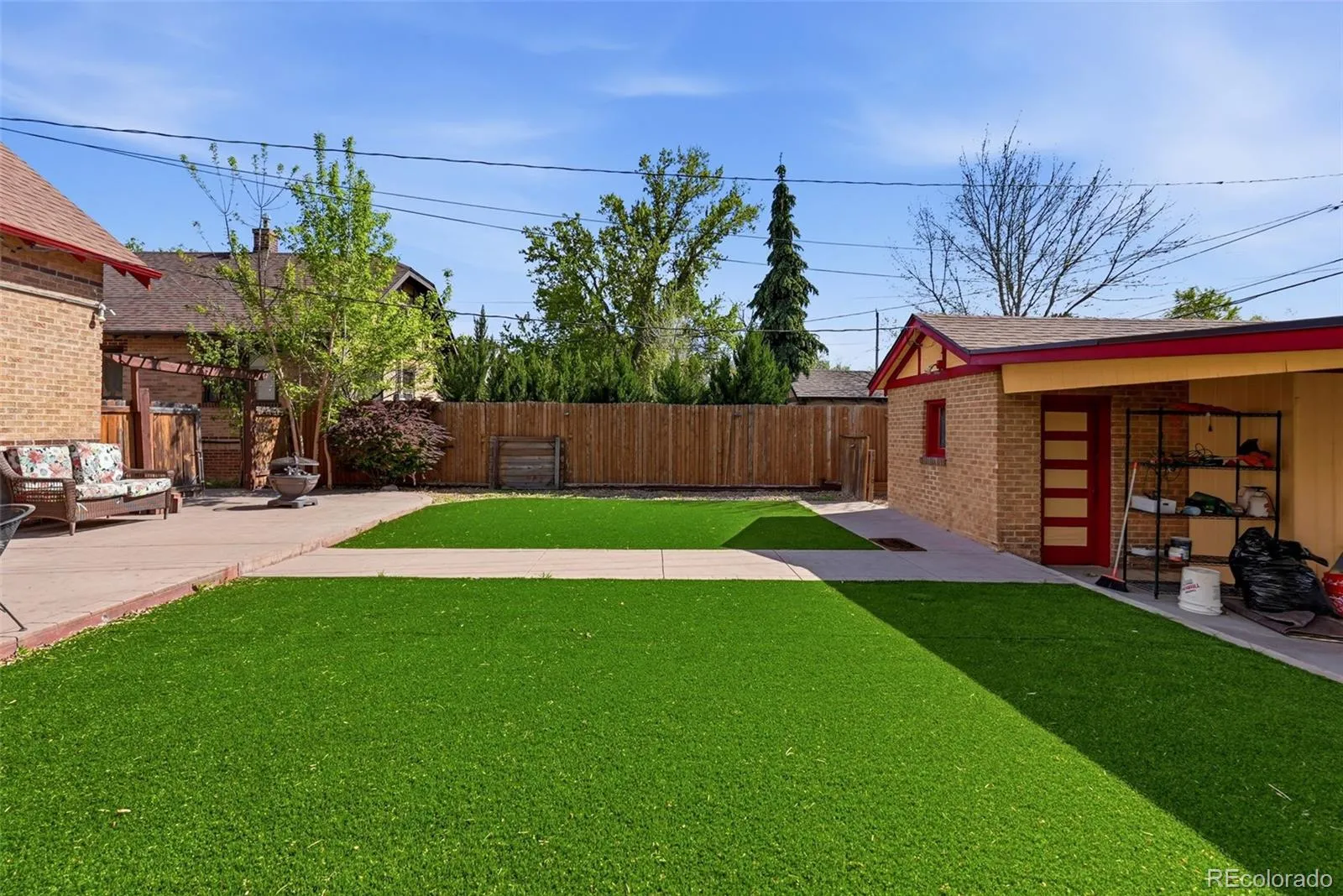 2391 Holly Street Denver CO 80207 MLS #REC6692848 05012026061648 1600 33