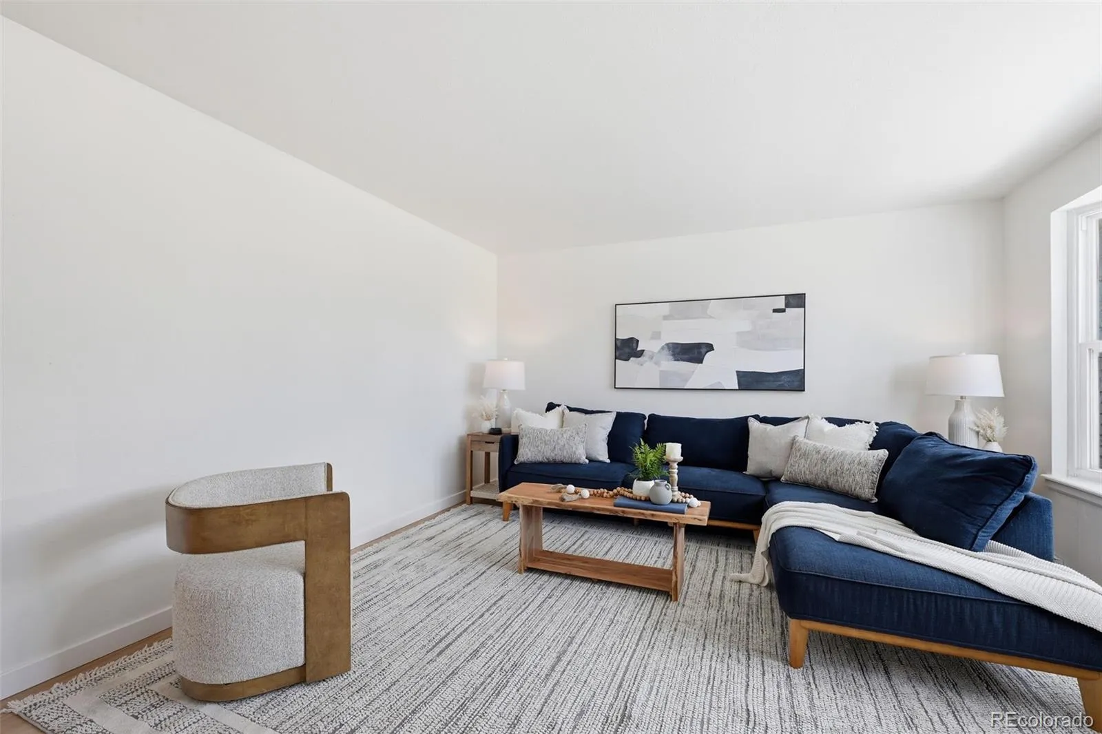 04042026170515 1600 11