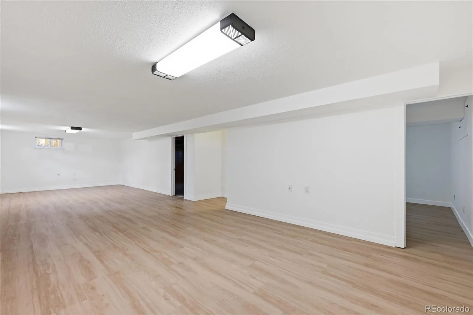 04042026170515 1600 31