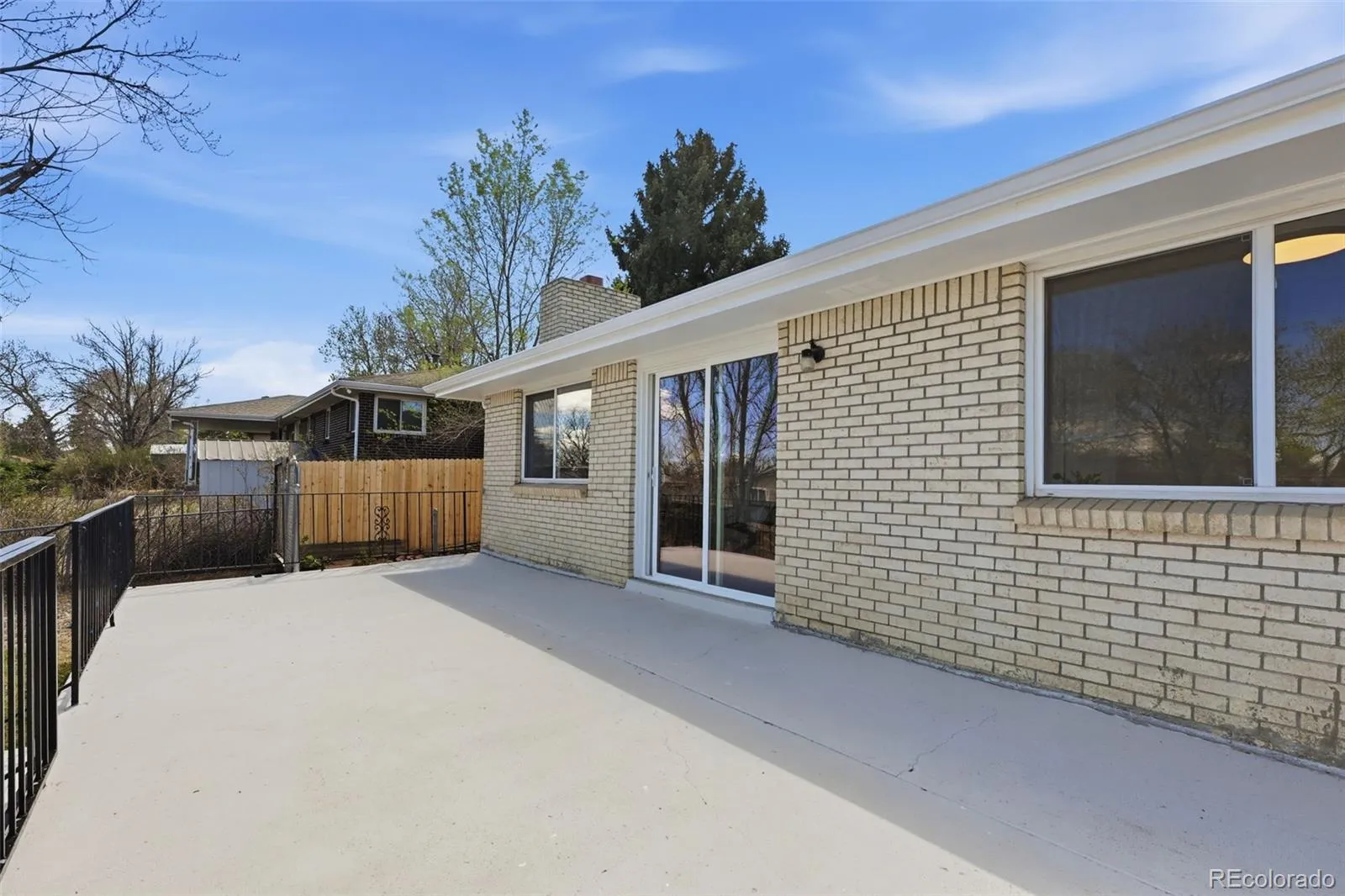 04042026170515 1600 7