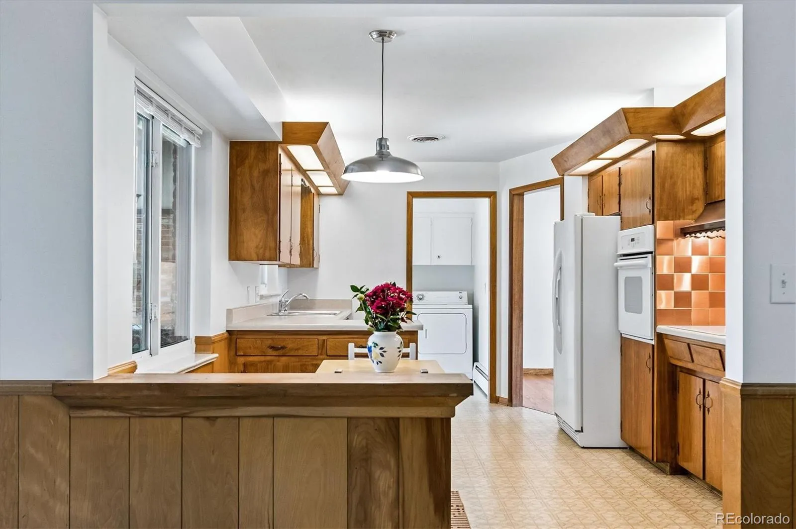 385 Oakland Street Aurora CO 80010 MLS #REC6695107 05132026210305 1600 19