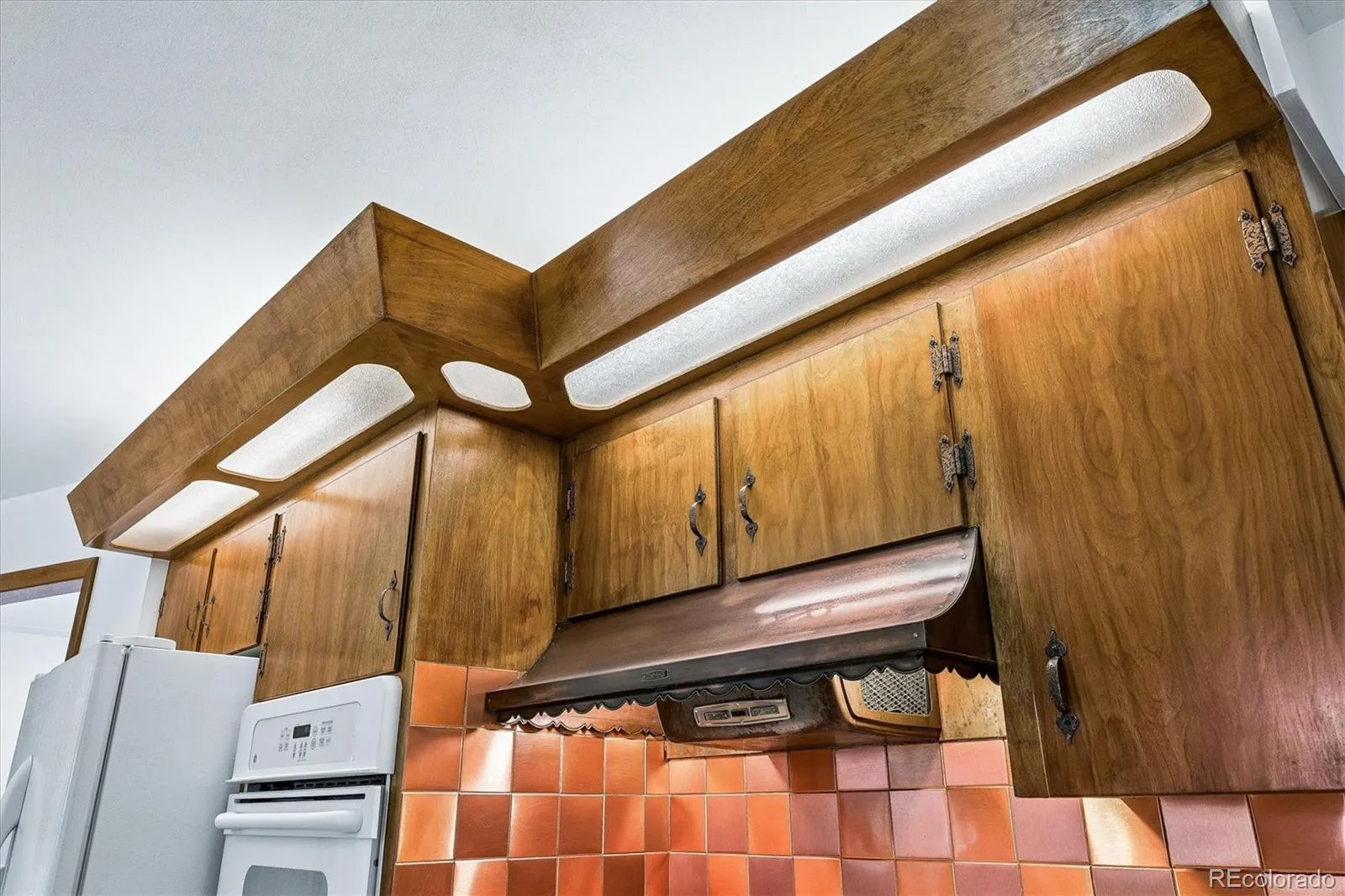 385 Oakland Street Aurora CO 80010 MLS #REC6695107 05132026210305 1600 22