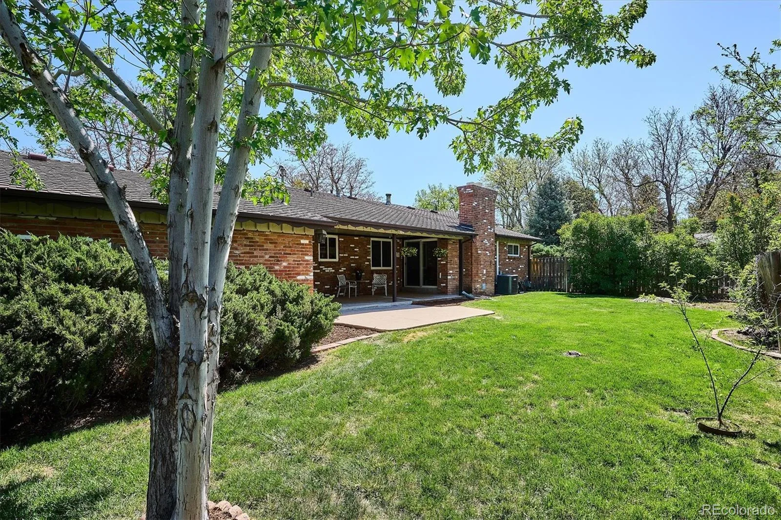 385 Oakland Street Aurora CO 80010 MLS #REC6695107 05132026210305 1600 36