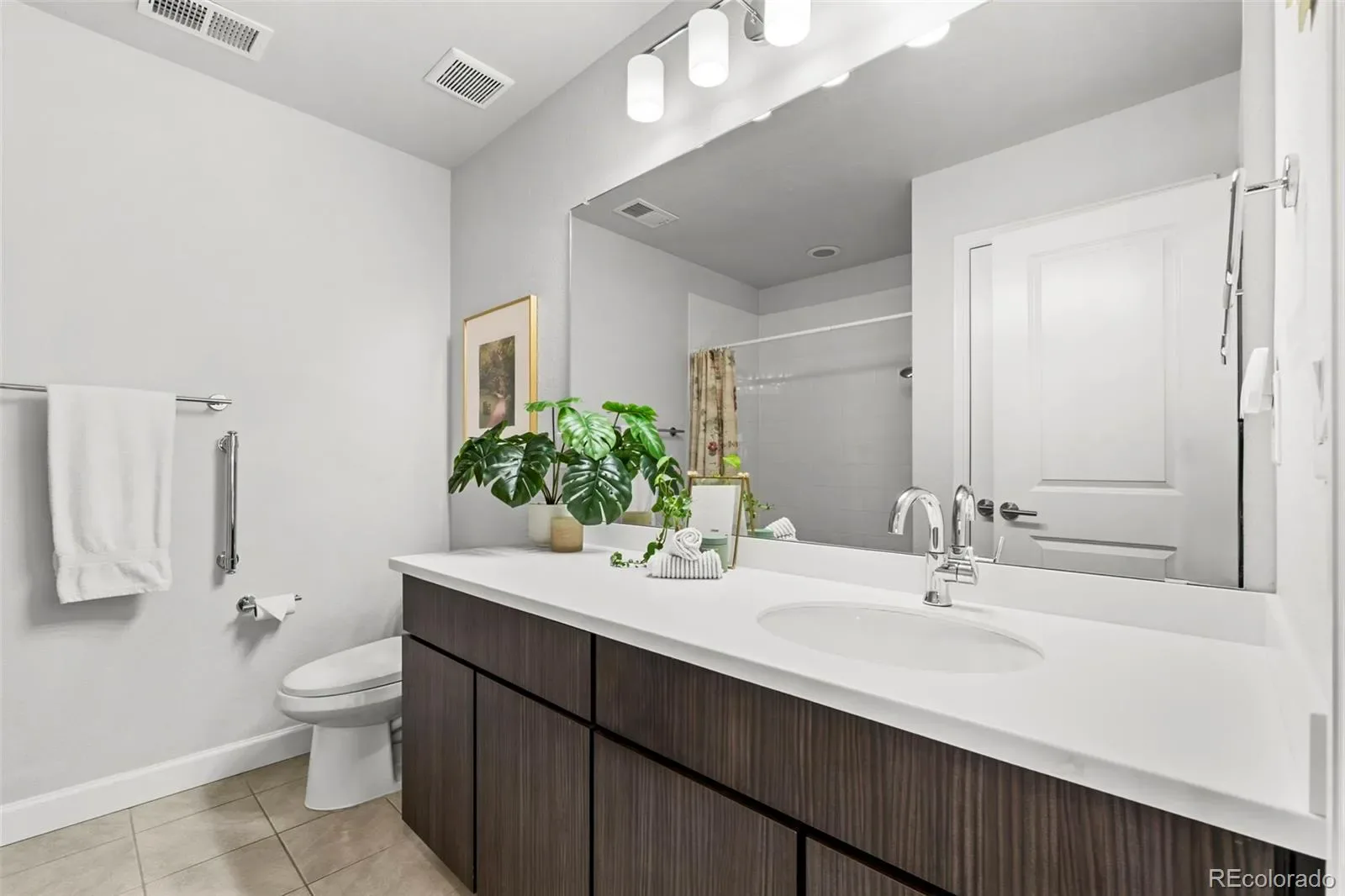 03242026165045 1600 21