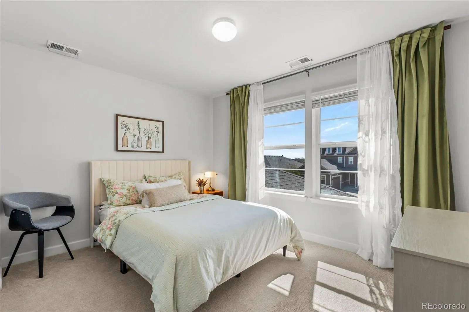 03242026165045 1600 22