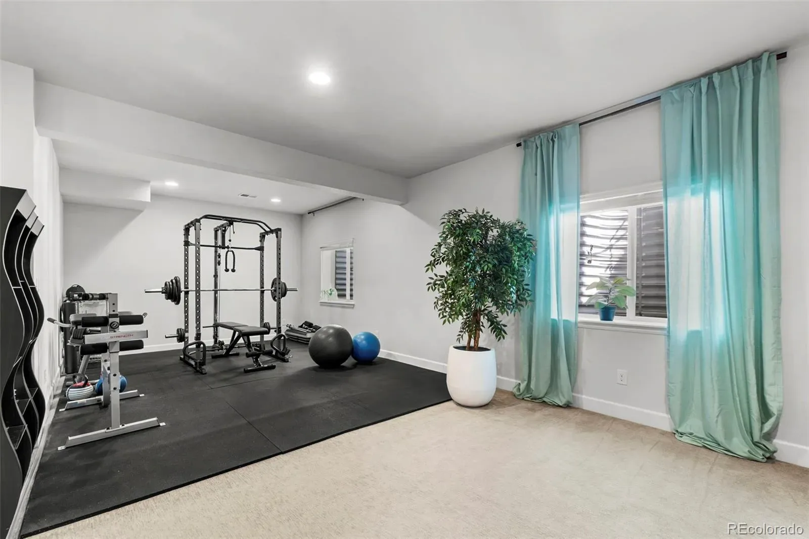 03242026165045 1600 7