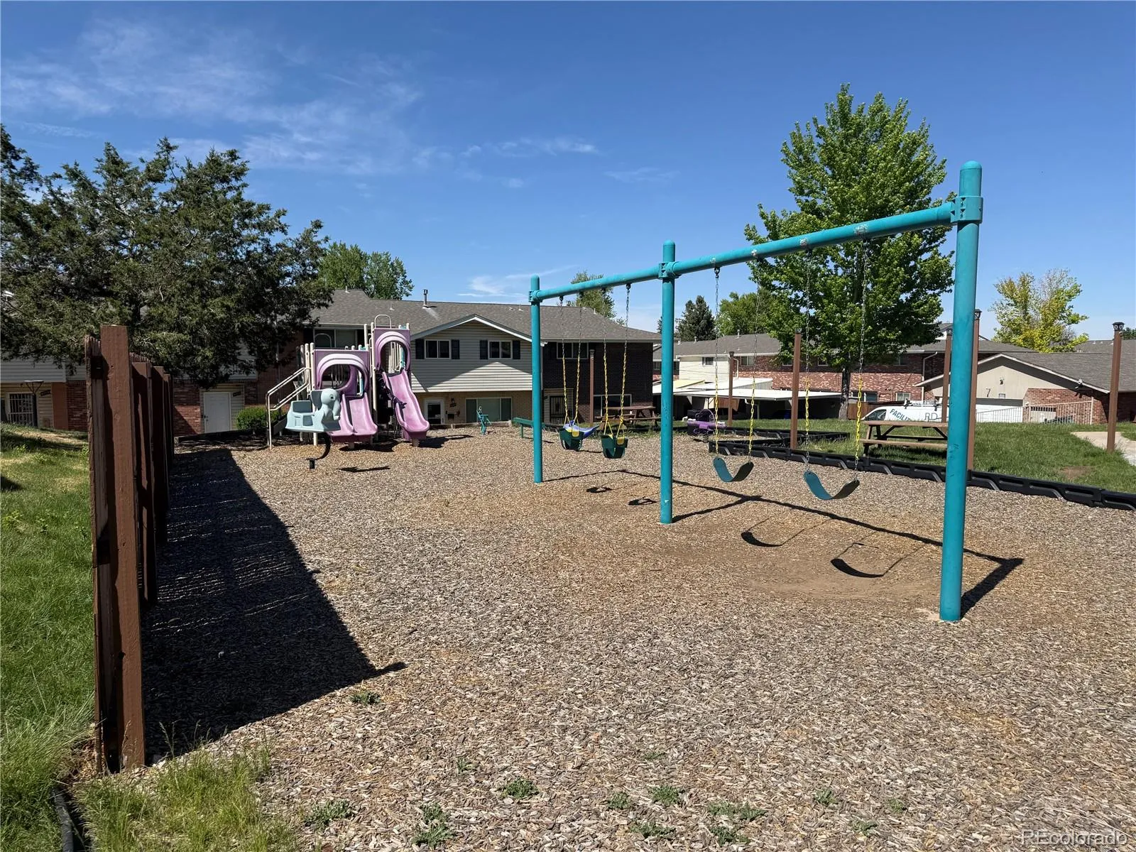 9018 E Mansfield Avenue Denver CO 80237 MLS #REC6697887 05232026095301 1600 22