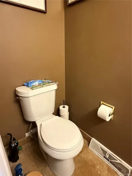 9018 E Mansfield Avenue Denver CO 80237 MLS #REC6697887 05232026095301 800 9