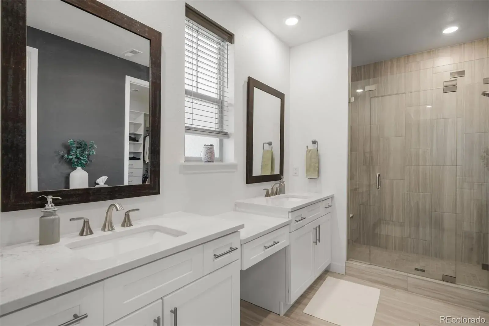 03042026221628 1600 25