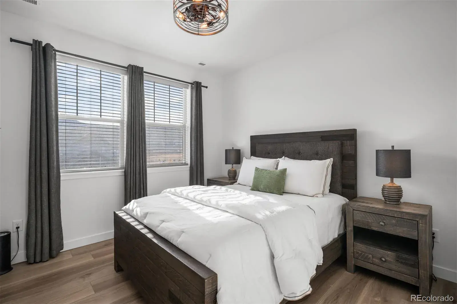 03042026221628 1600 30