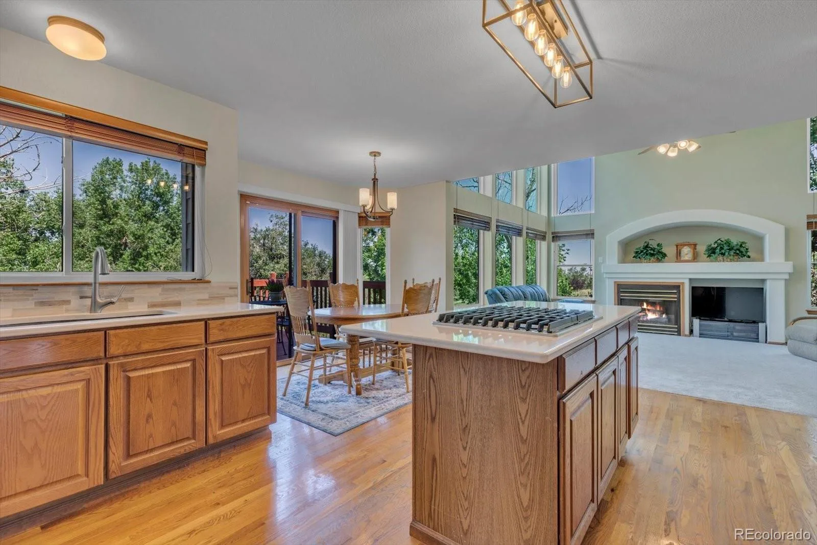 1598 Ridgeview Drive Louisville CO 80027 | MLS #REC6700350 07012026222706 1600 10