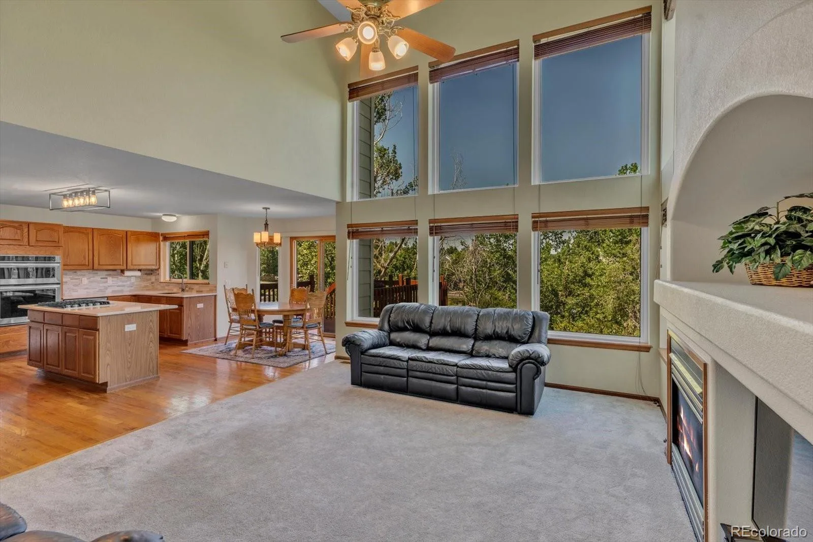 1598 Ridgeview Drive Louisville CO 80027 | MLS #REC6700350 07012026222706 1600 18