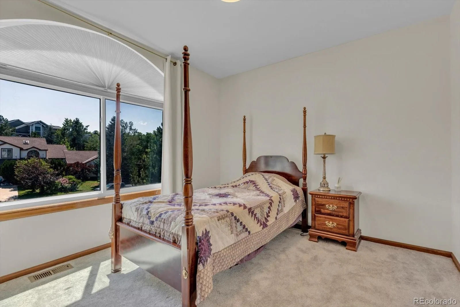 1598 Ridgeview Drive Louisville CO 80027 | MLS #REC6700350 07012026222706 1600 26