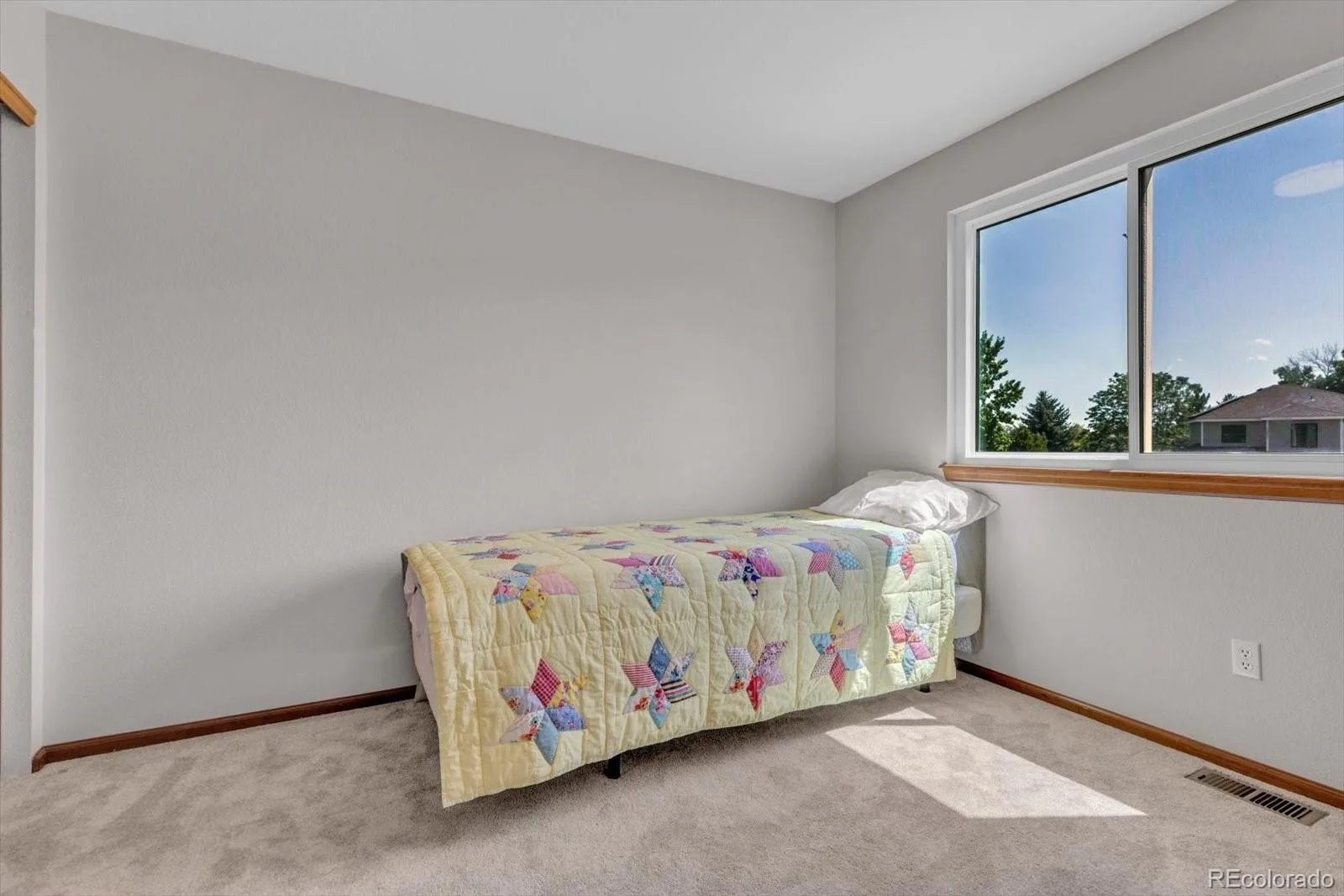 1598 Ridgeview Drive Louisville CO 80027 | MLS #REC6700350 07012026222706 1600 27