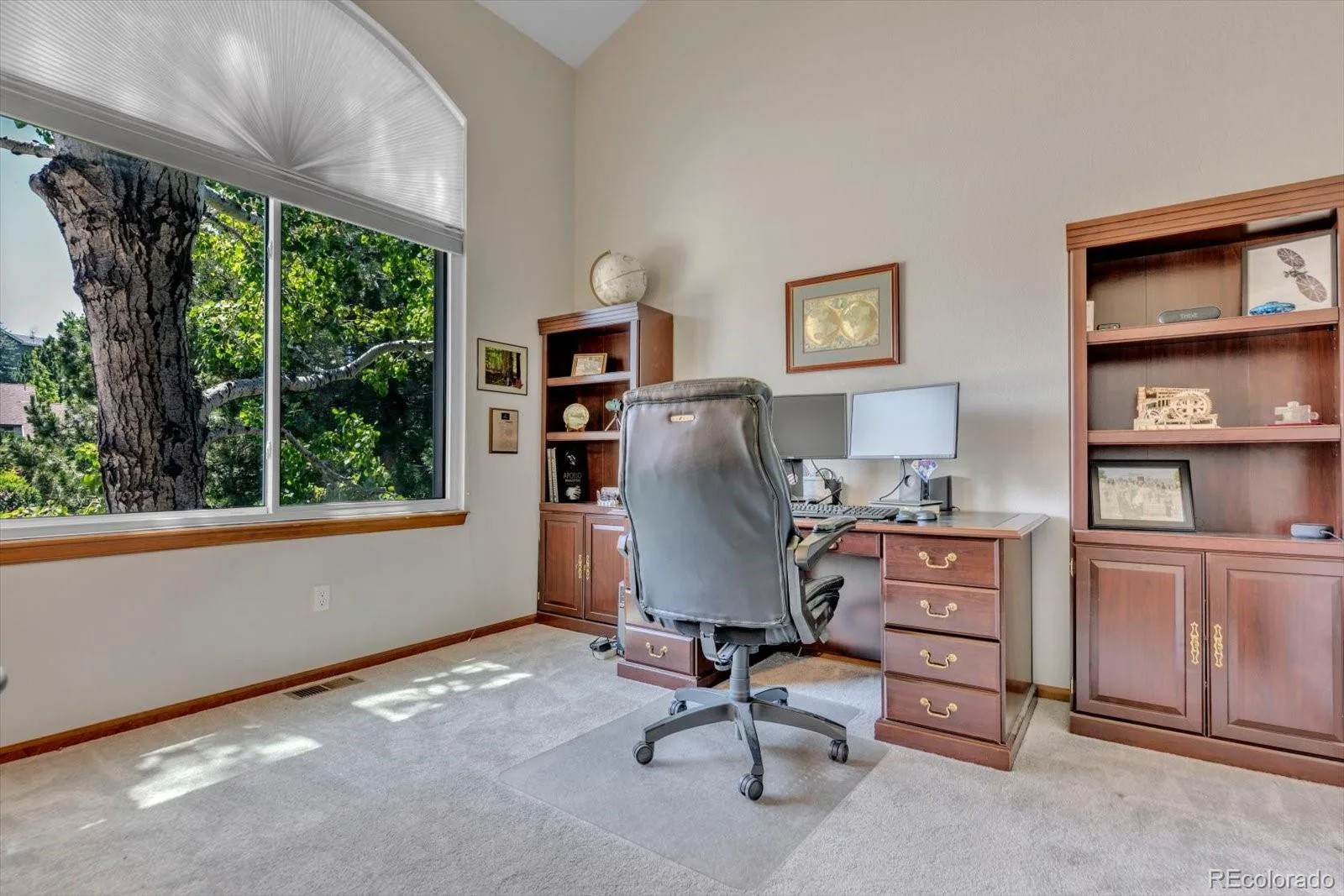 1598 Ridgeview Drive Louisville CO 80027 | MLS #REC6700350 07012026222706 1600 4