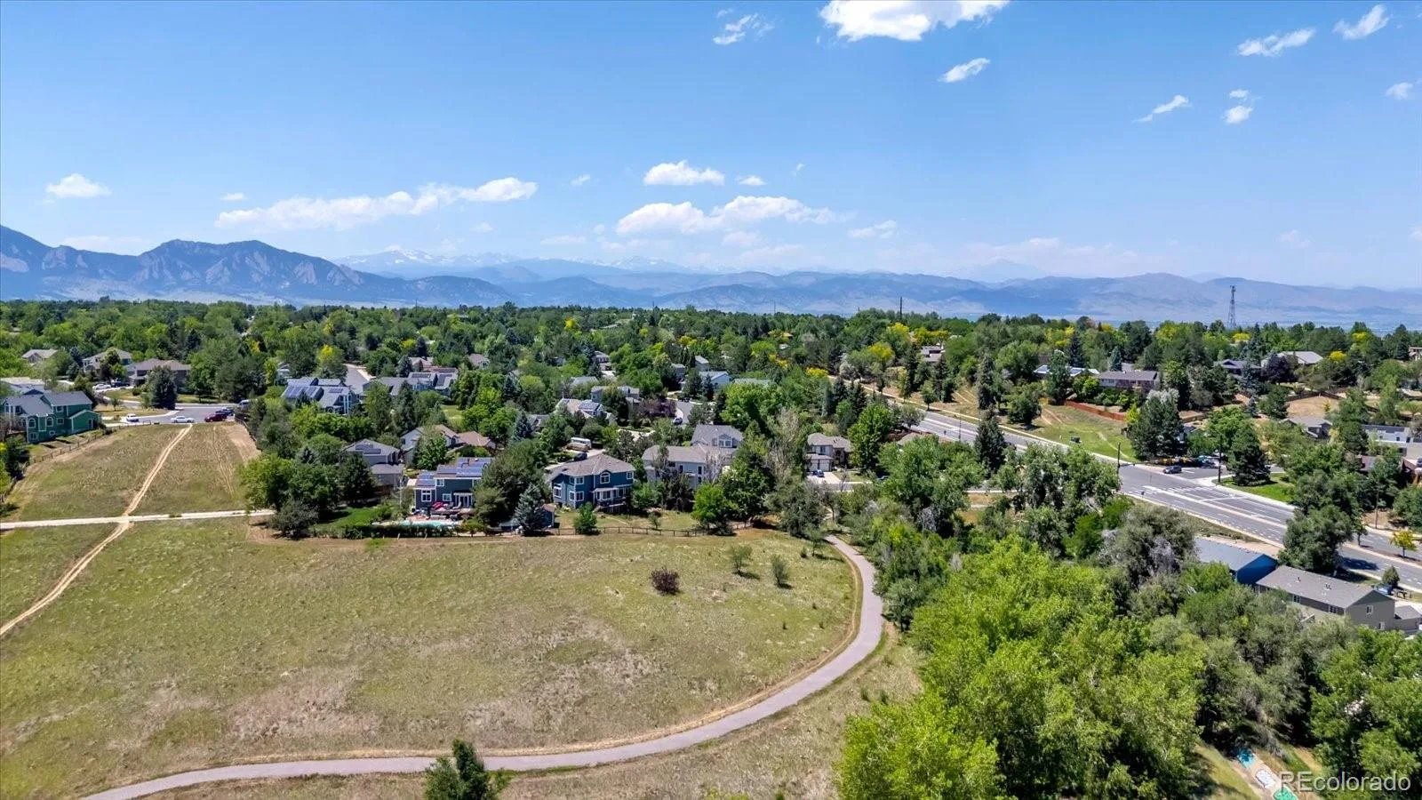 1598 Ridgeview Drive Louisville CO 80027 | MLS #REC6700350 07012026222706 1600 43