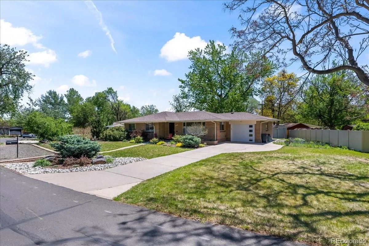 40 Skyline Drive Wheat Ridge CO 80215 MLS #REC6701807 05132026011141 1200 0