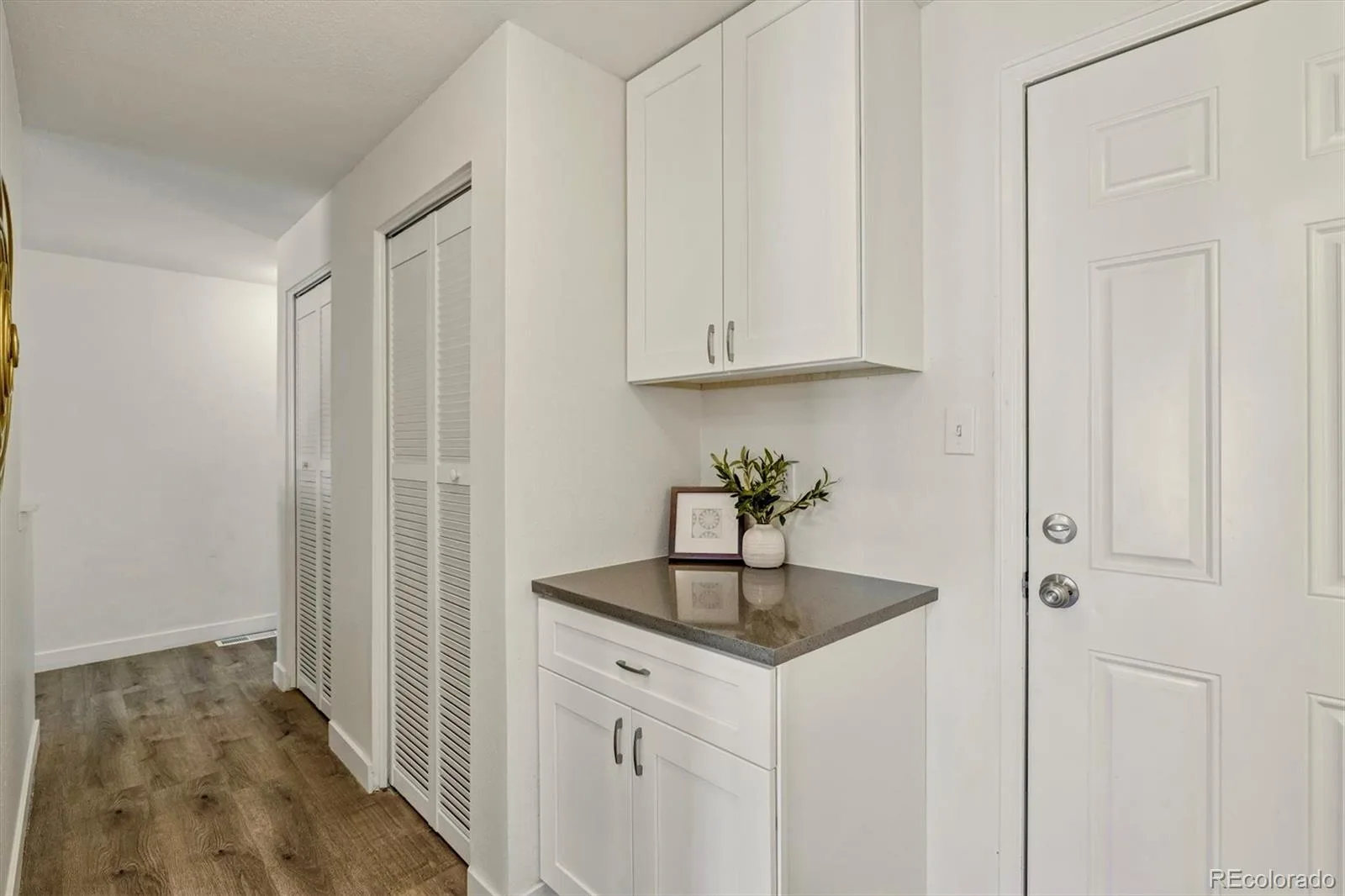 2906 S Parker Court Aurora CO 80014 MLS #REC6701870 07142026010619 1600 16