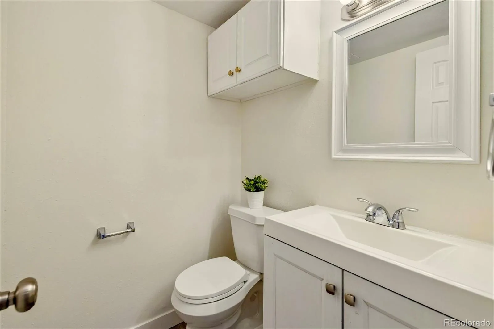 2906 S Parker Court Aurora CO 80014 MLS #REC6701870 07142026010619 1600 17