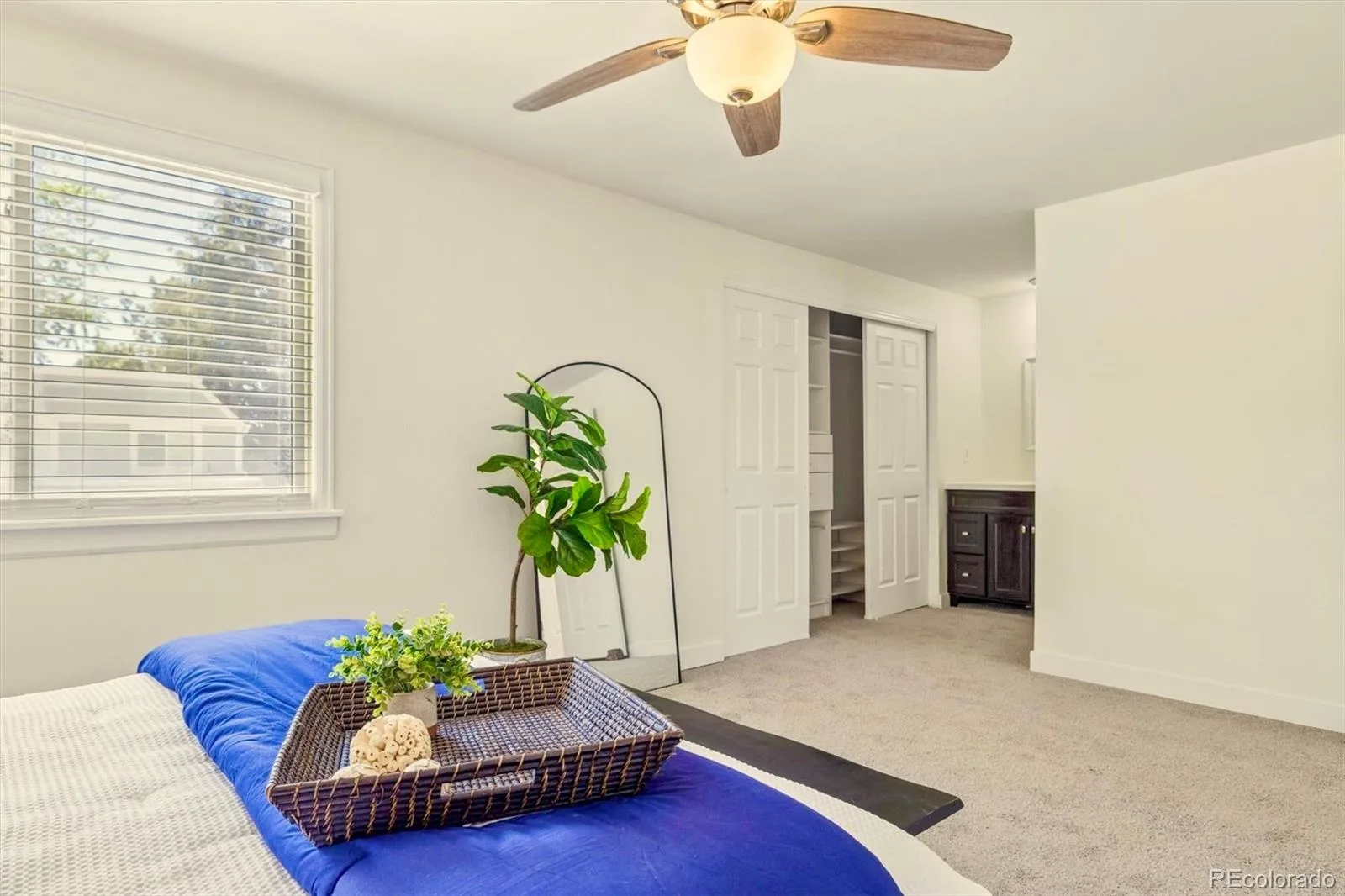 2906 S Parker Court Aurora CO 80014 MLS #REC6701870 07142026010619 1600 19