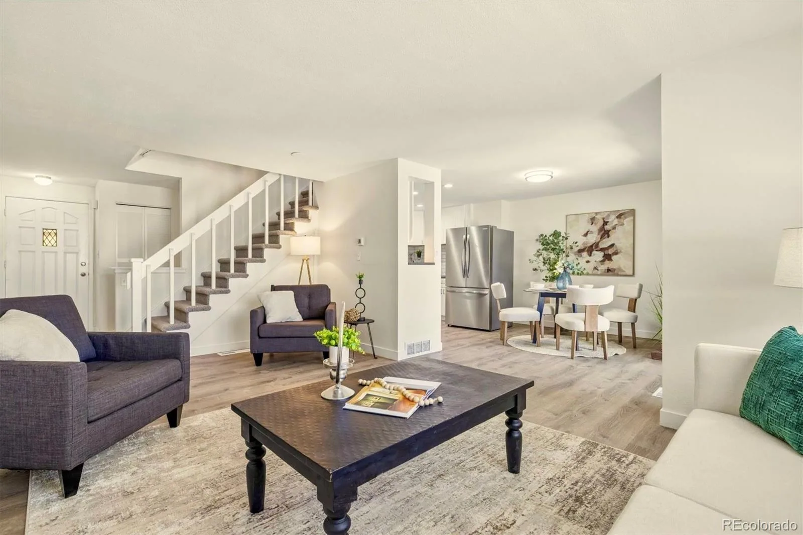 2906 S Parker Court Aurora CO 80014 MLS #REC6701870 07142026010619 1600 6
