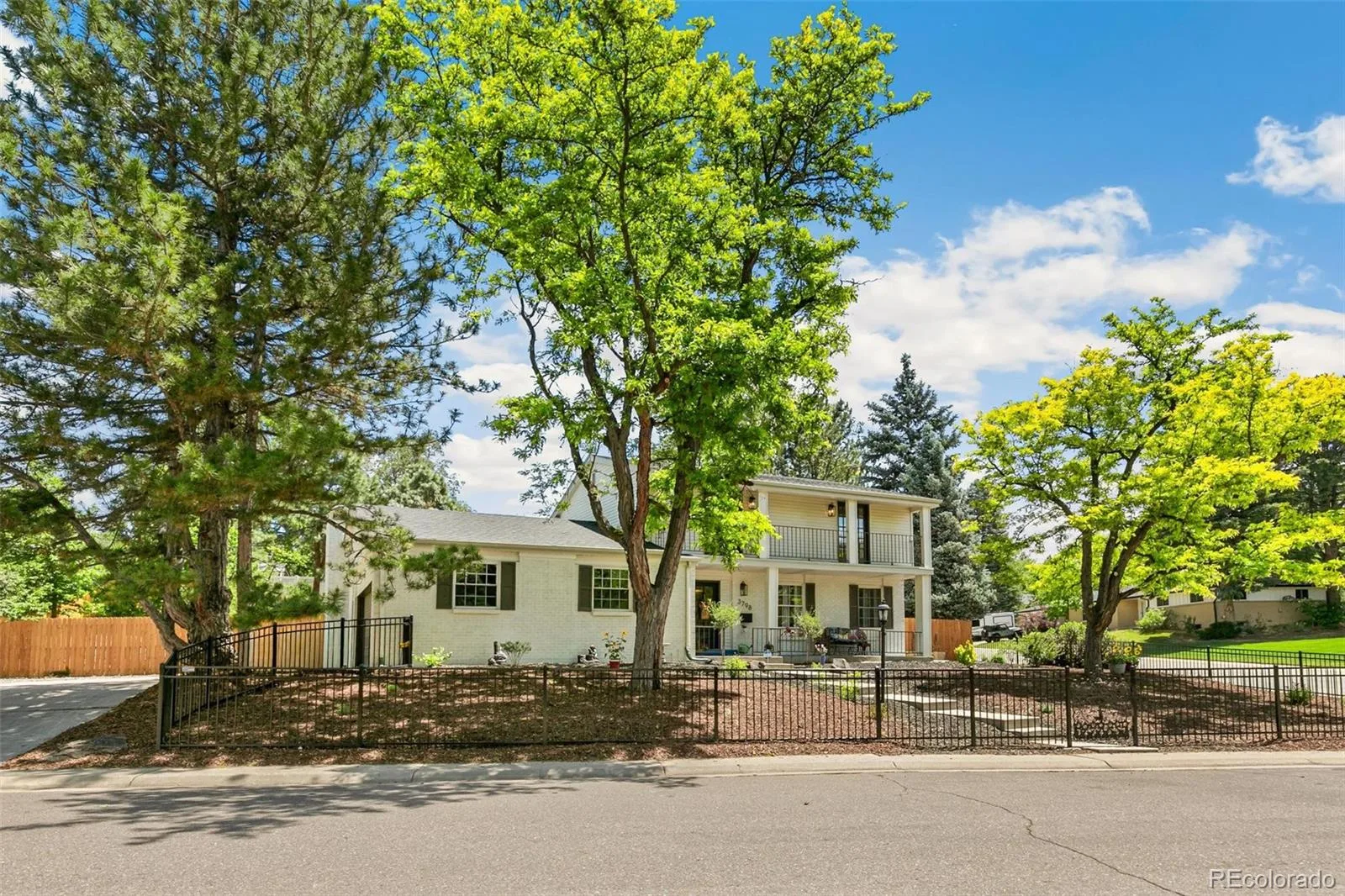 3798 S Wabash Street Denver CO 80237 MLS #REC6703622 06092026161911 1600 39