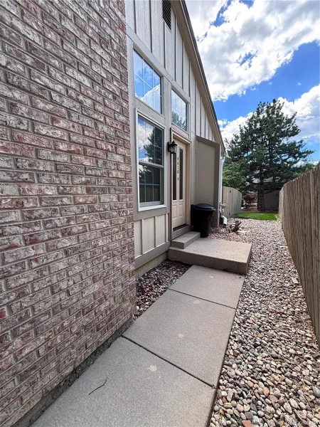 9610 W Chatfield Avenue #F Littleton CO 80128 | MLS #REC6705200 08212026034557 800 1