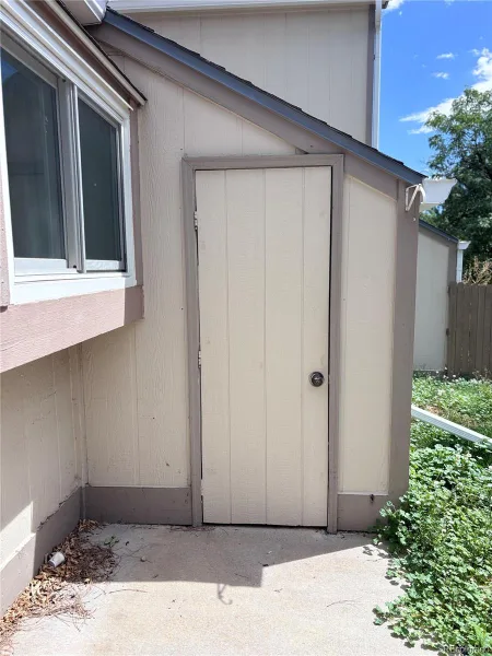 9610 W Chatfield Avenue #F Littleton CO 80128 | MLS #REC6705200 08212026034557 800 14