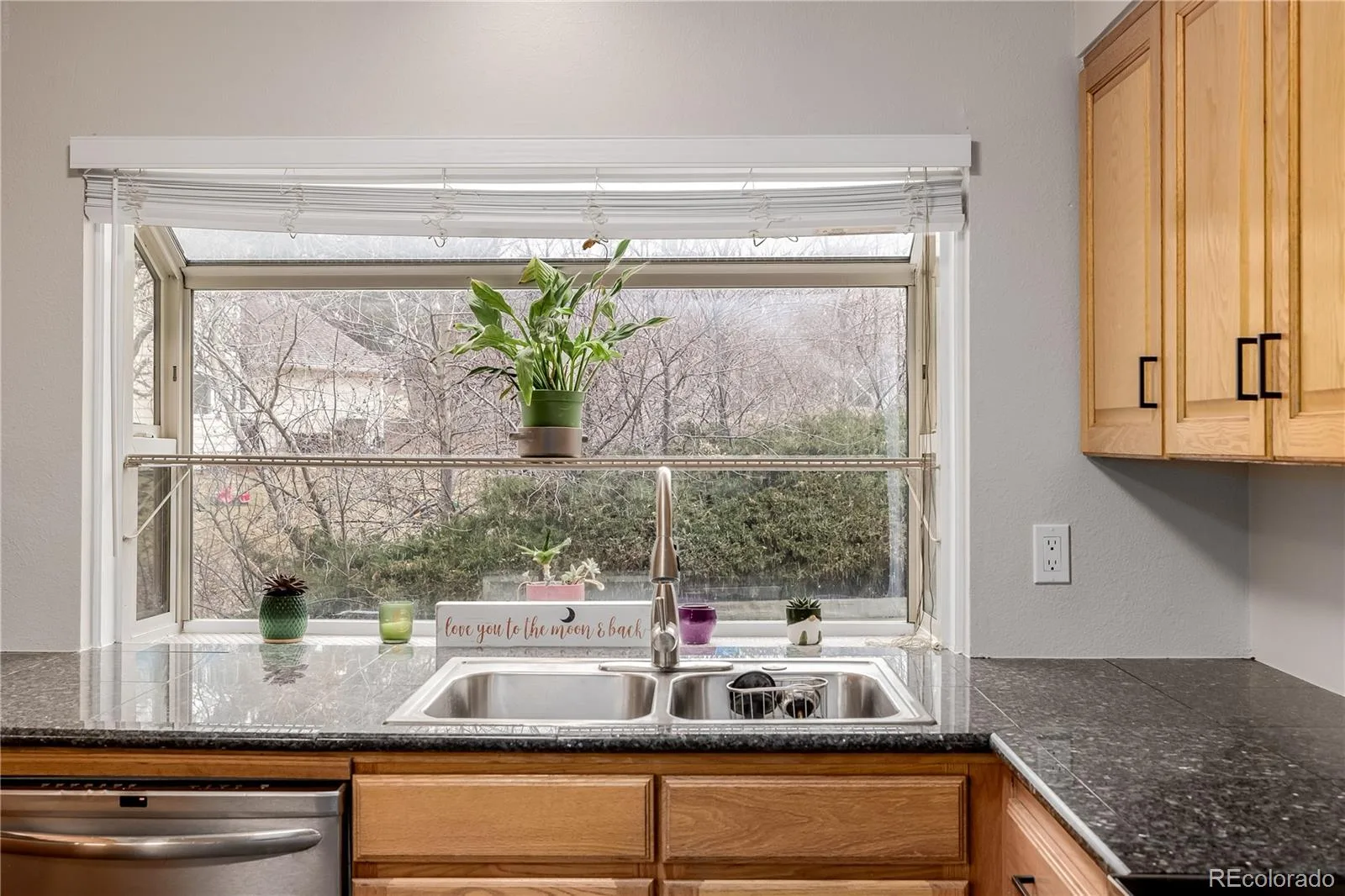 7831 Sangre De Cristo Littleton CO 80127 | MLS #REC6706407 08102026185634 1600 16