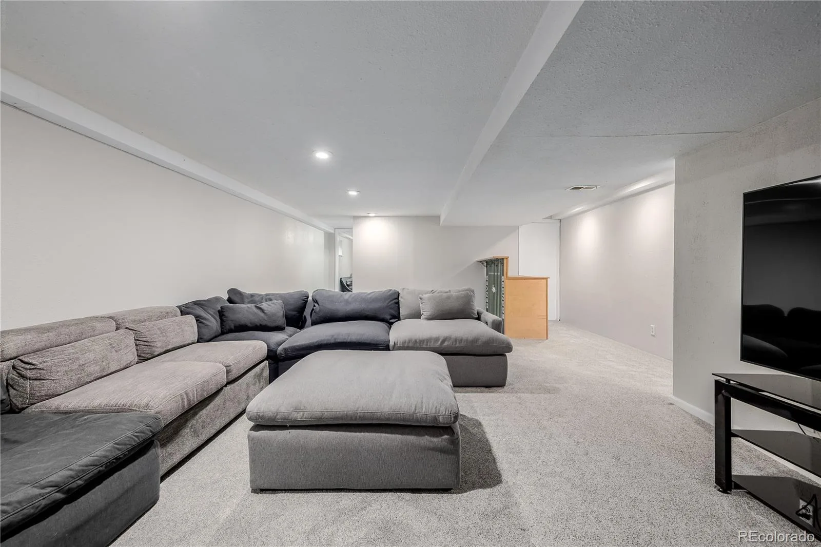 7831 Sangre De Cristo Littleton CO 80127 | MLS #REC6706407 08102026185634 1600 44