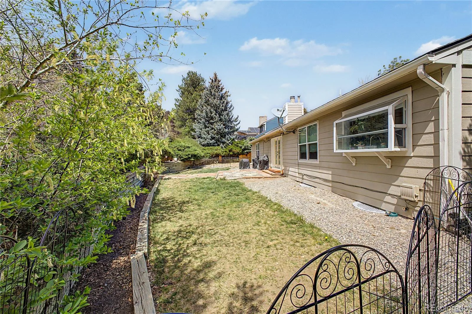 7831 Sangre De Cristo Littleton CO 80127 | MLS #REC6706407 08102026185634 1600 48