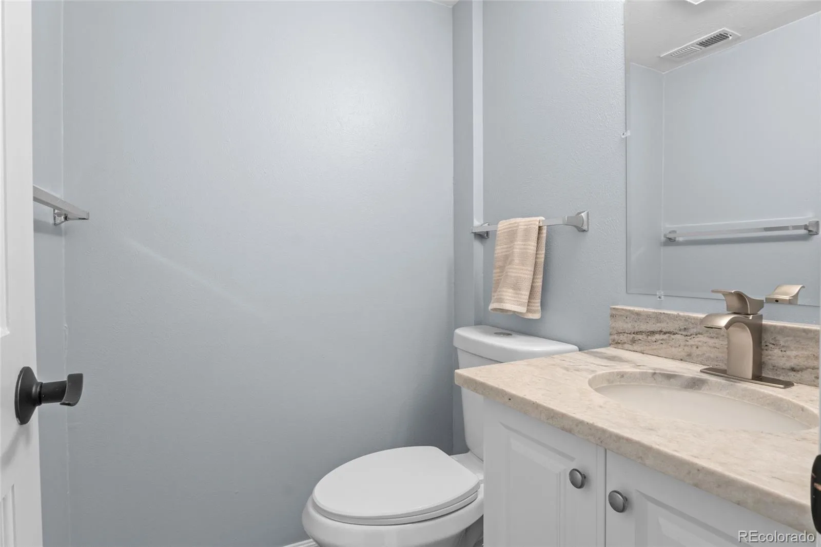 1721 E Phillips Avenue Centennial CO 80122 MLS #REC6707672 06092026155849 1600 29