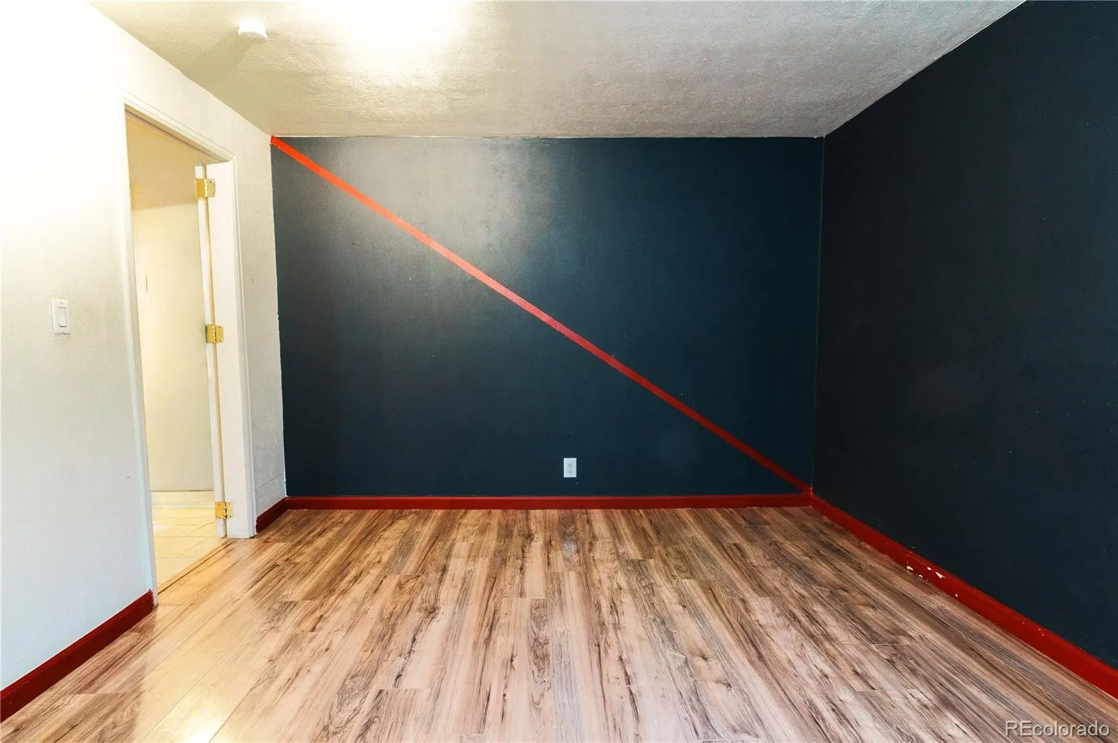 04092026060647 1600 14