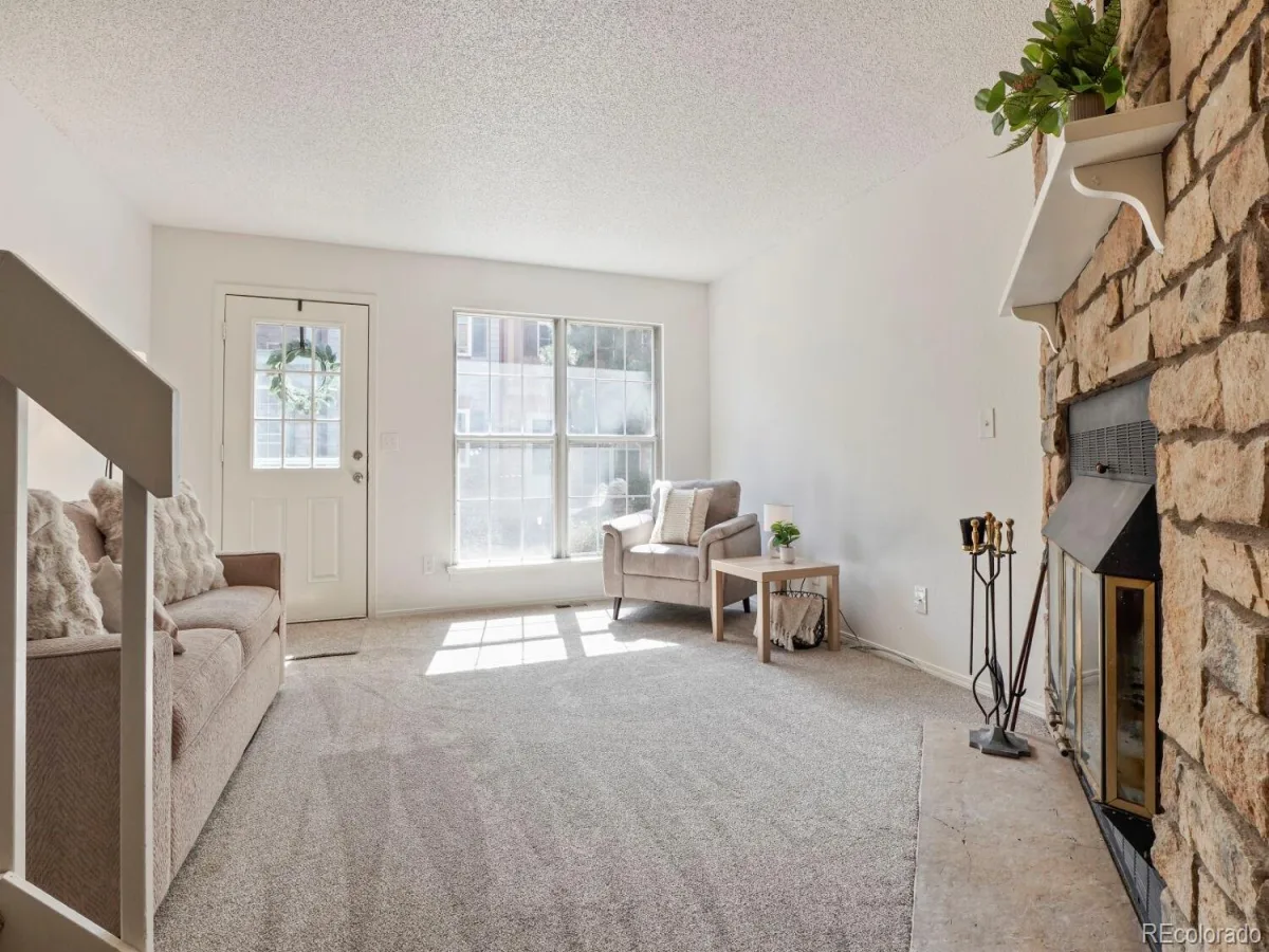 12063 E Hoye Drive Aurora CO 80012 | MLS #REC6709985 10022026165347 1200 2