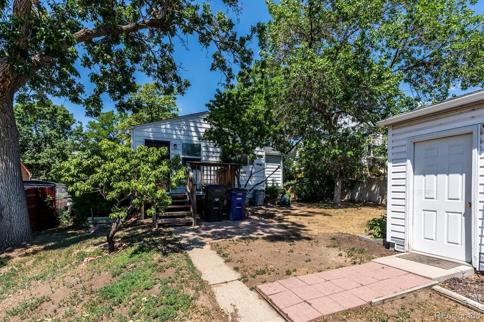 240 Stuart Street Denver CO 80219 | MLS #REC6710308 07272026010448 1600 27