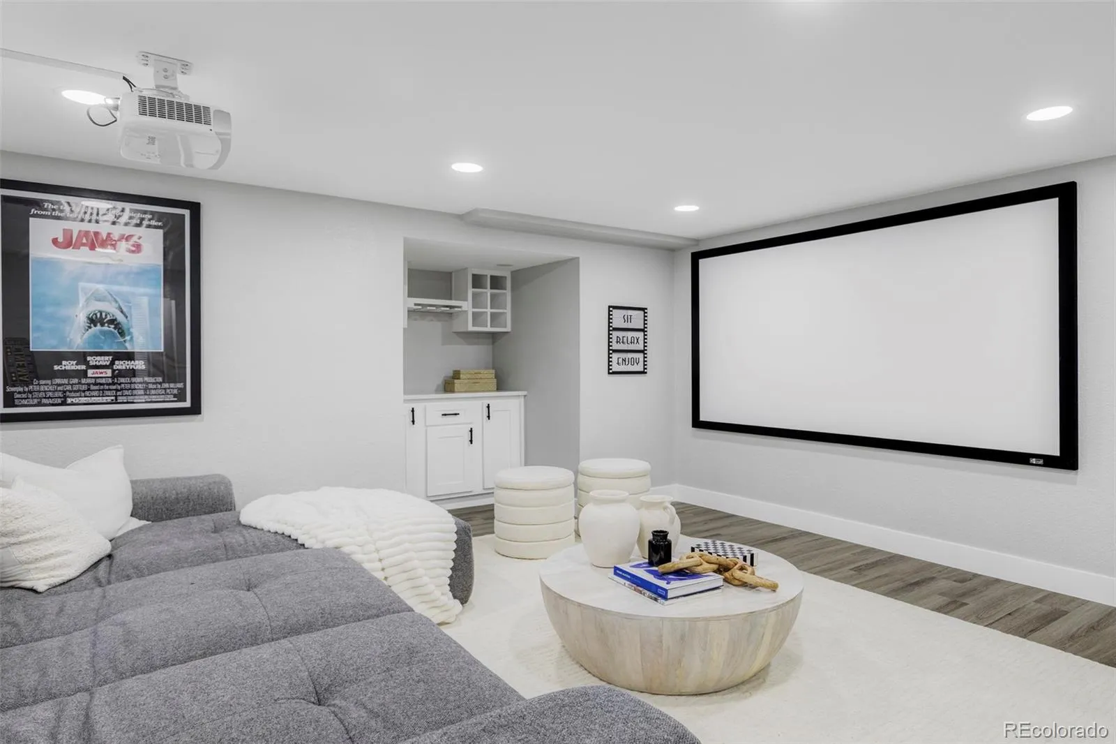 04112026202427 1600 16