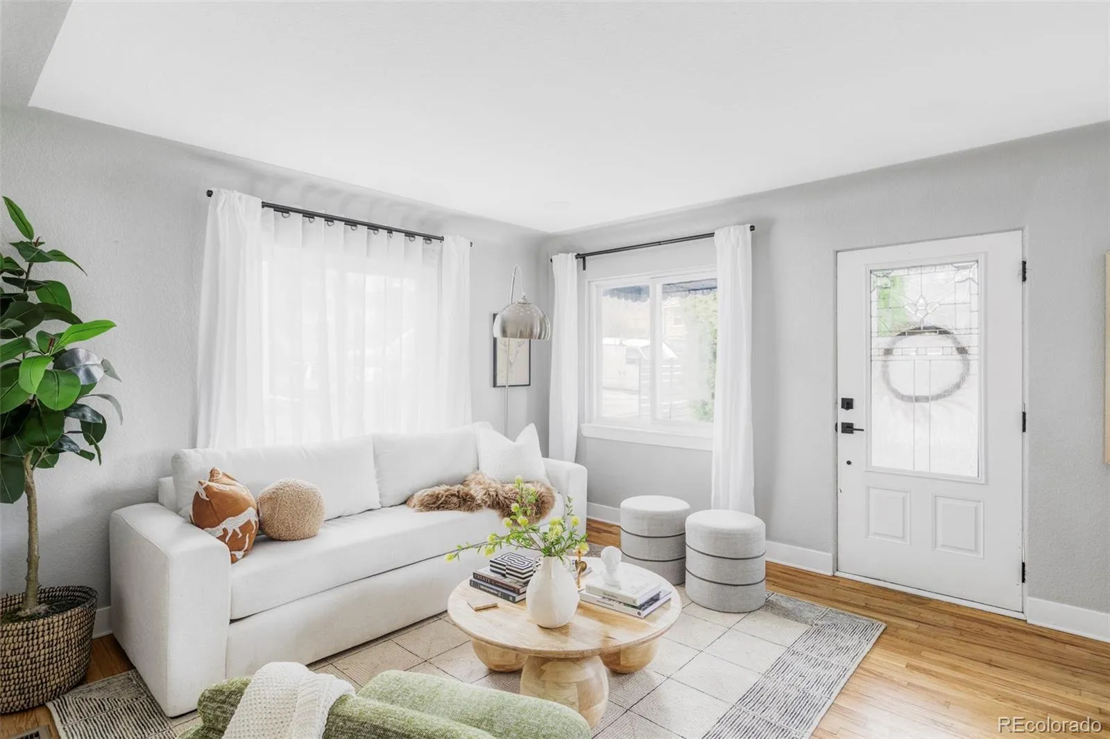 04112026202427 1600 2