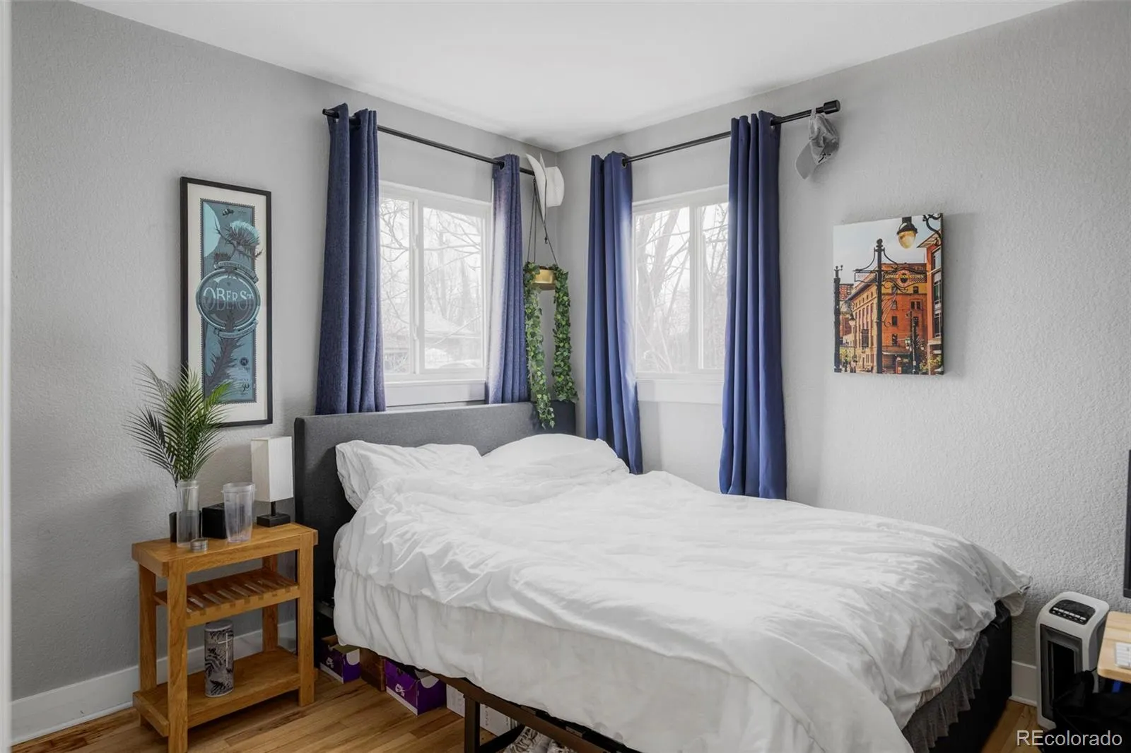 04112026202427 1600 25