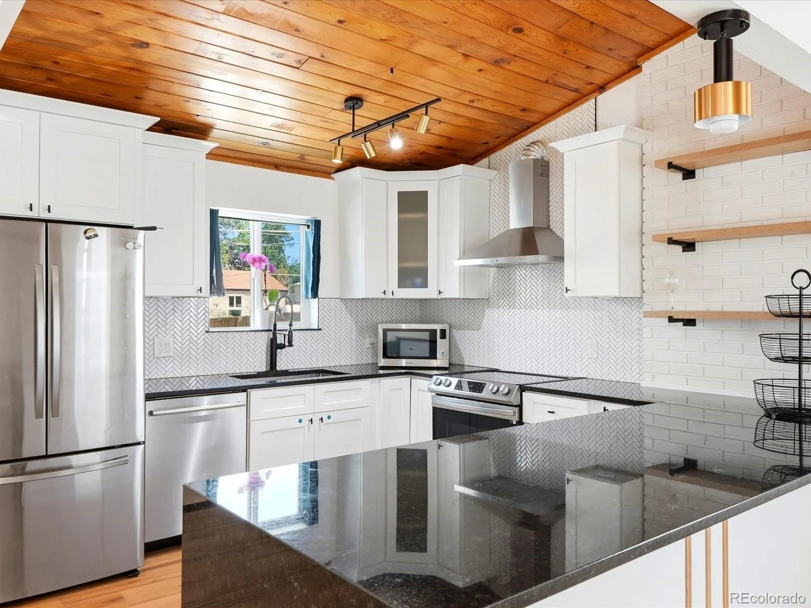 1270 S Hudson Street Denver CO 80246 | MLS #REC6711371 08272026163957 1600 12