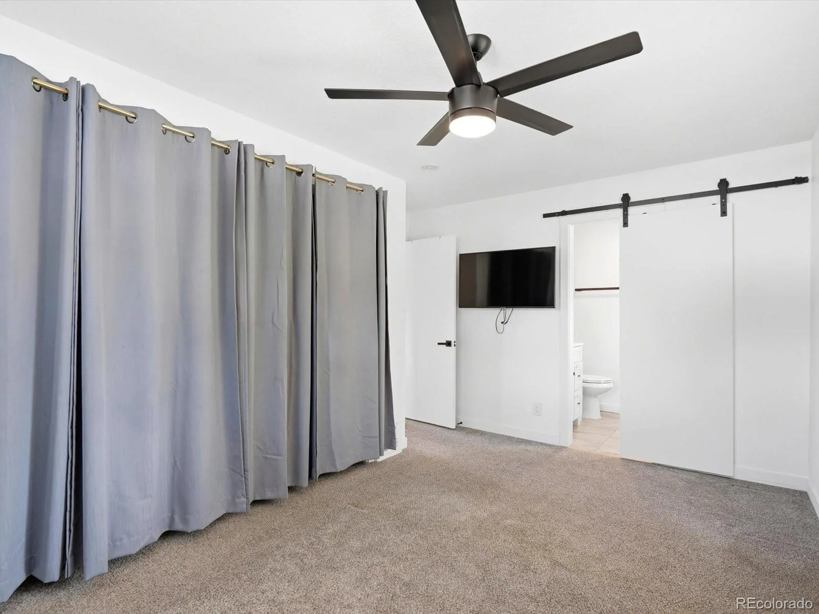 1270 S Hudson Street Denver CO 80246 | MLS #REC6711371 08272026163957 1600 25