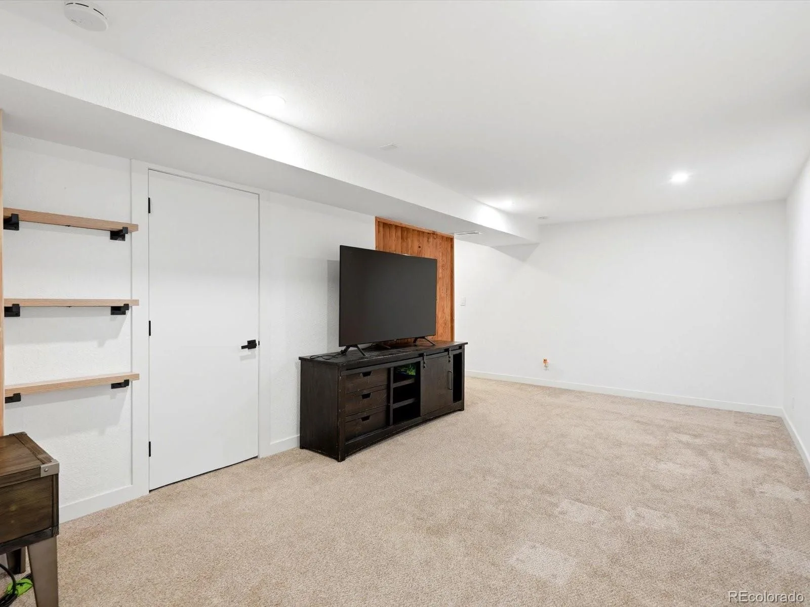 1270 S Hudson Street Denver CO 80246 | MLS #REC6711371 08272026163957 1600 30