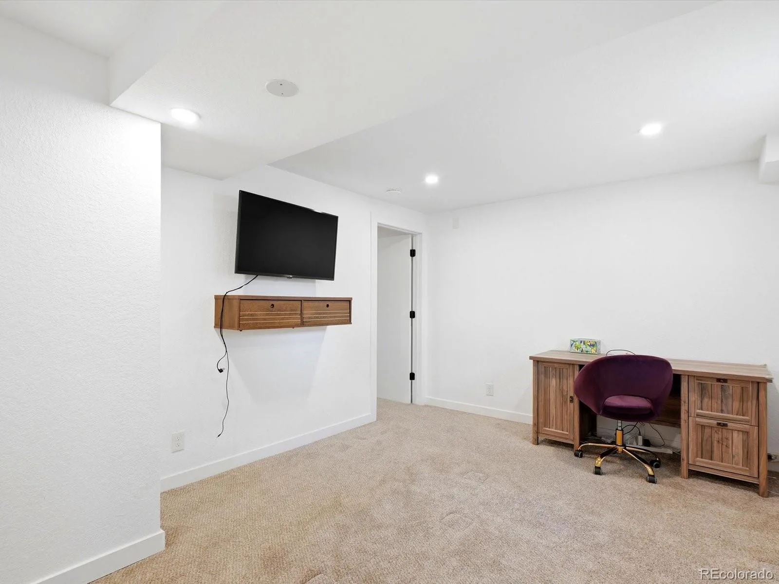 1270 S Hudson Street Denver CO 80246 | MLS #REC6711371 08272026163957 1600 32