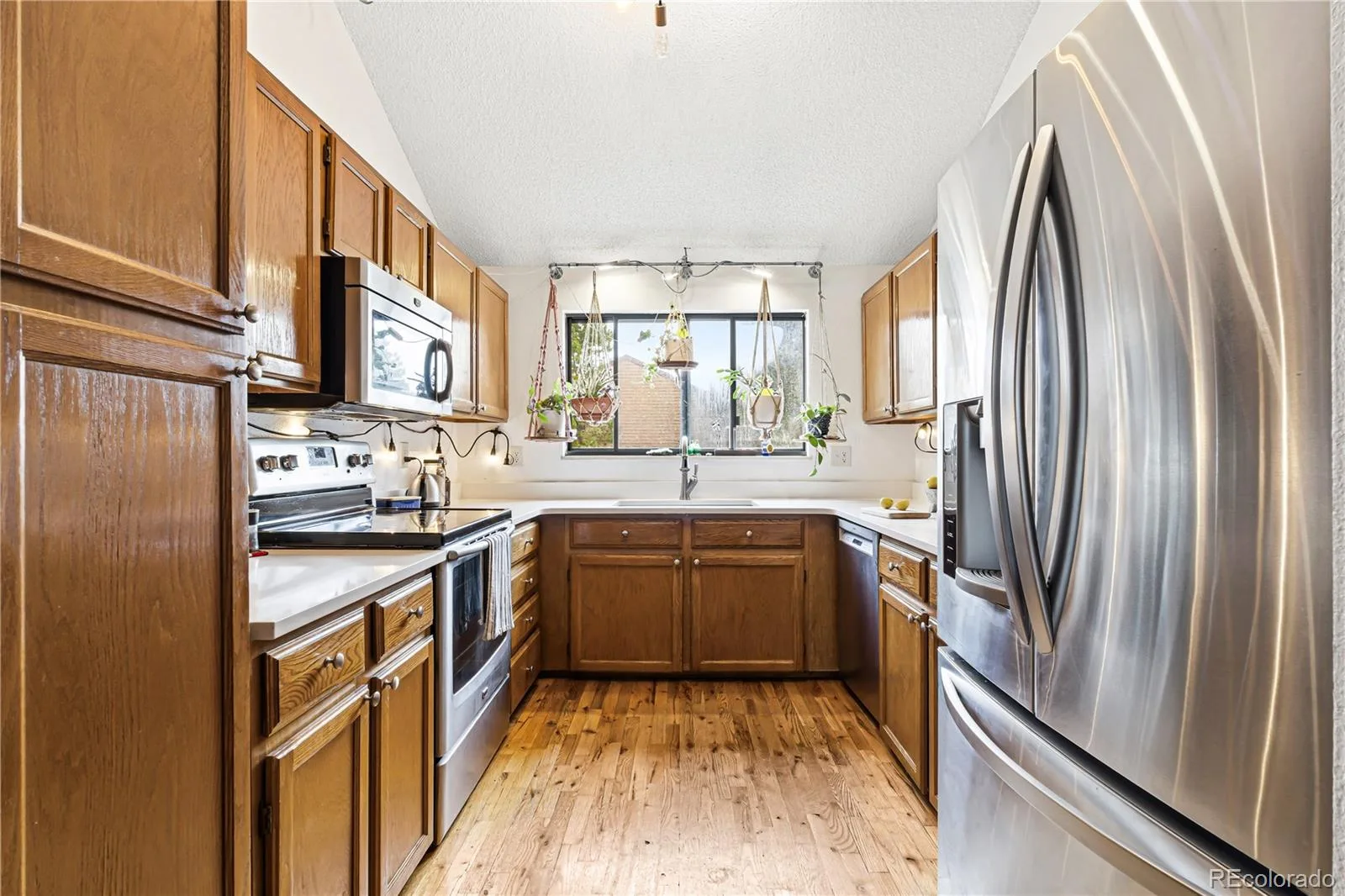 318 Wright Street #302 Lakewood CO 80228 MLS #REC6713309 06102026203653 1600 4