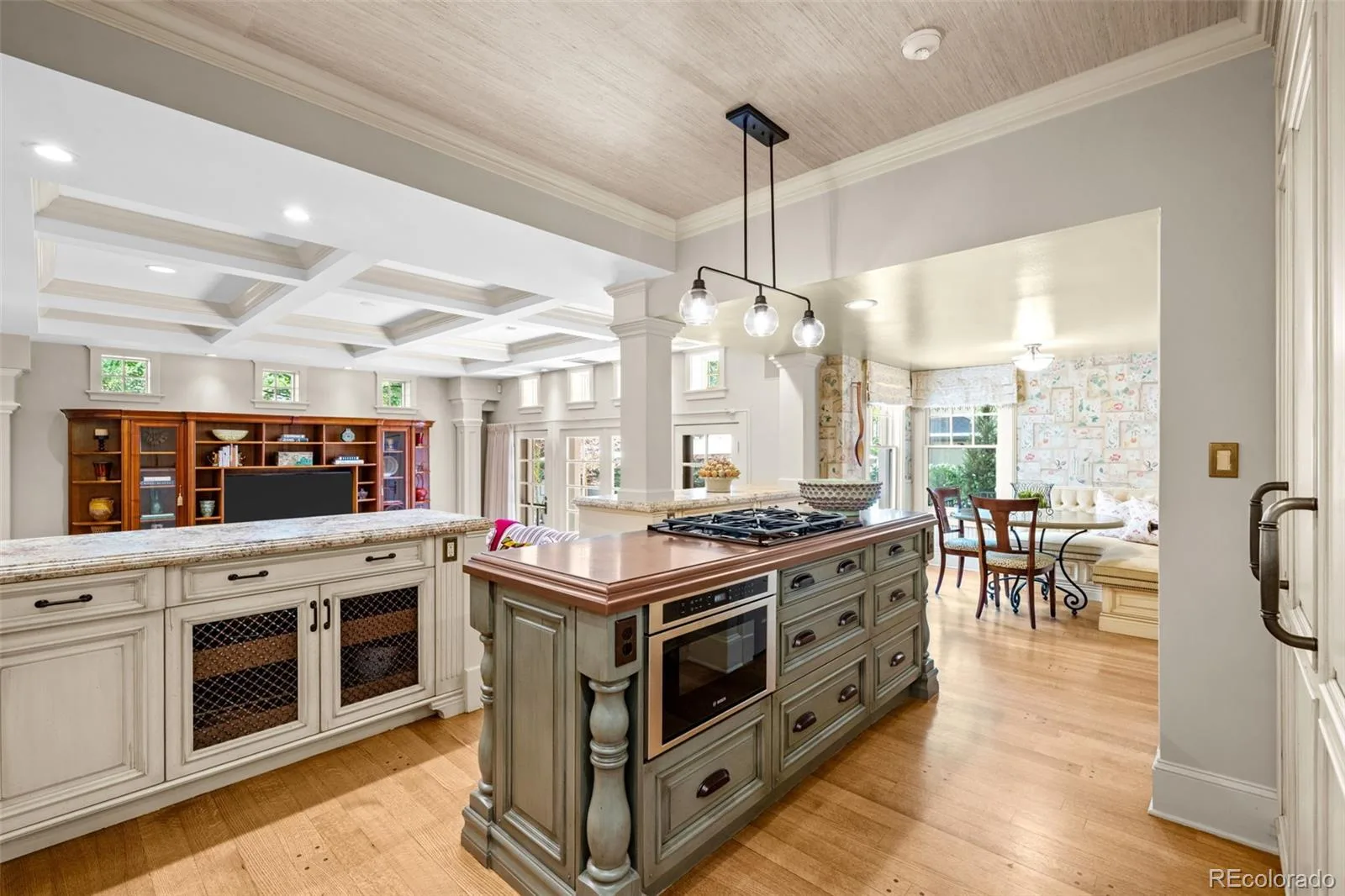 2415 E Cedar Avenue Denver CO 80209 | MLS #REC6715837 09182026054406 1600 13