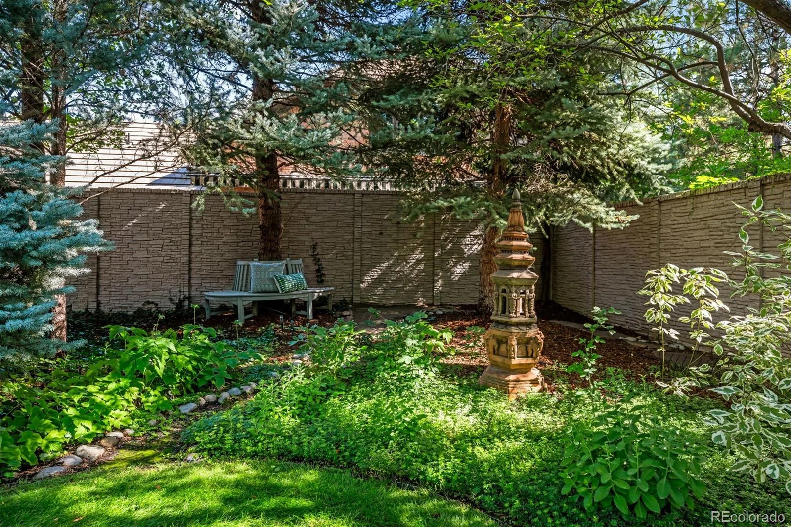 2415 E Cedar Avenue Denver CO 80209 | MLS #REC6715837 09182026054406 1600 42