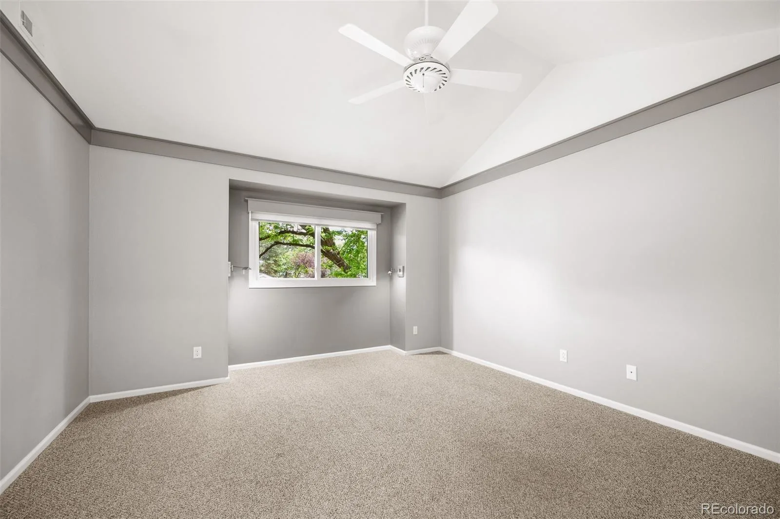 4605 S Yosemite Street #20 Denver CO 80237 | MLS #REC6716524 06032026185255 1600 12