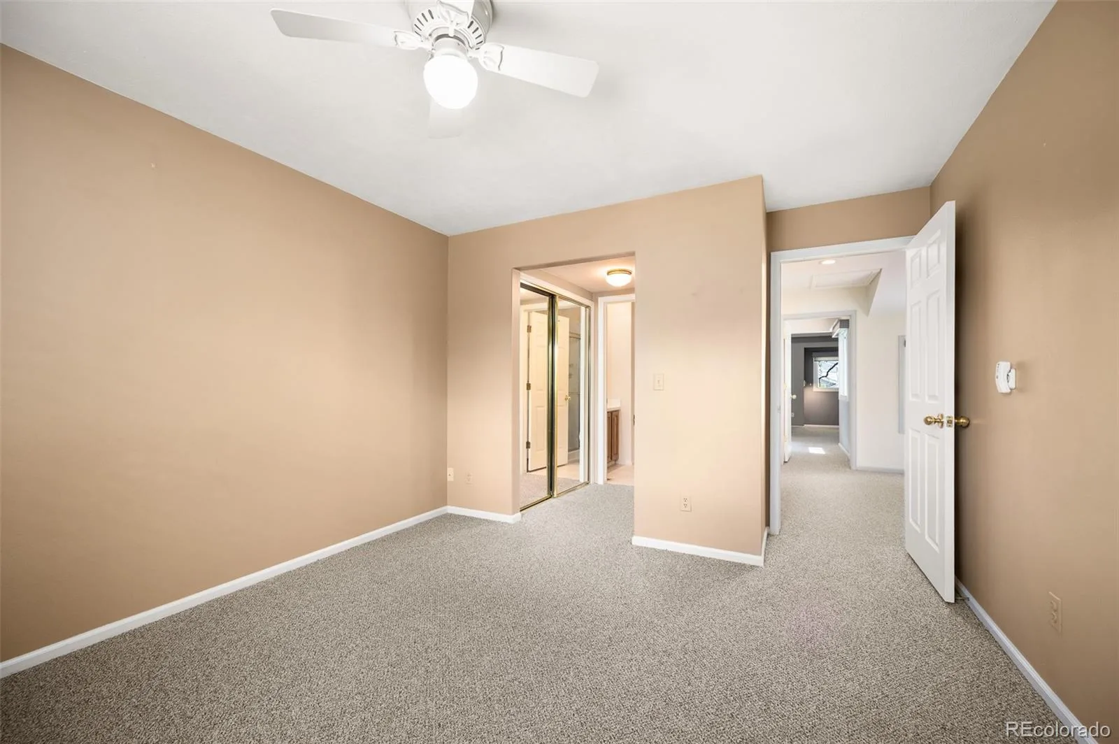 4605 S Yosemite Street #20 Denver CO 80237 | MLS #REC6716524 06032026185255 1600 16