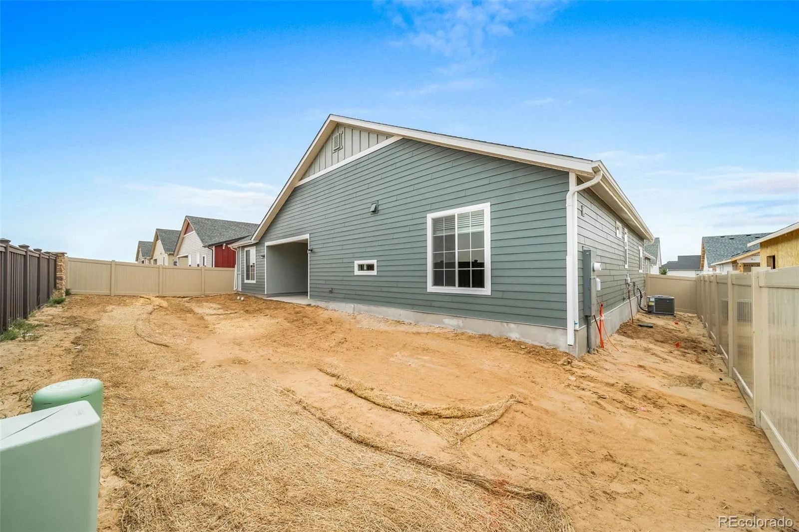 5174 N Quatar Street Aurora CO 80019 | MLS #REC6718047 08192026174252 1600 24