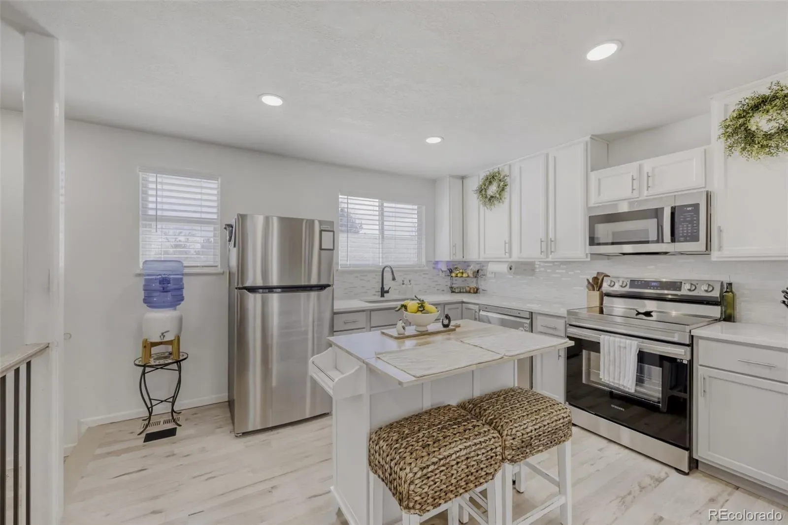 03302026202254 1600 8