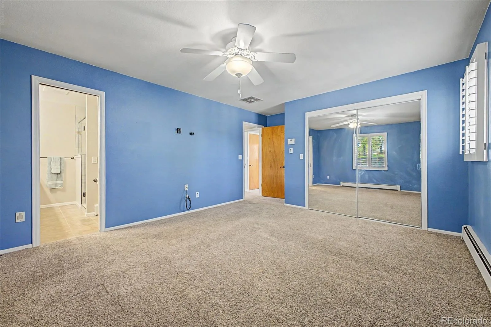 6894 W Chatfield Lane Littleton CO 80125 | MLS #REC6719567 08212026214528 1600 16